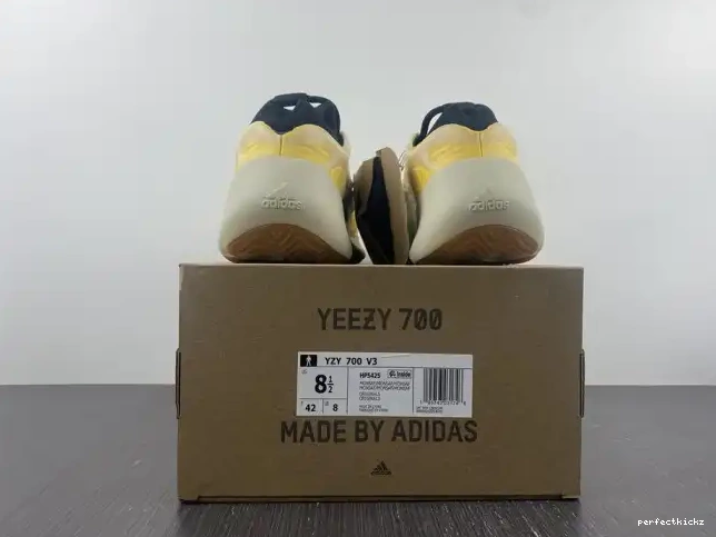 V3 700 Adidas Safflower Yeezy Mono HP5425 0530